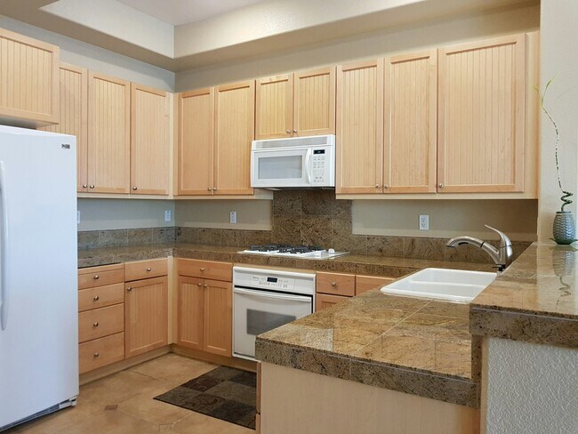 Building Photo - 79 Meritage Common