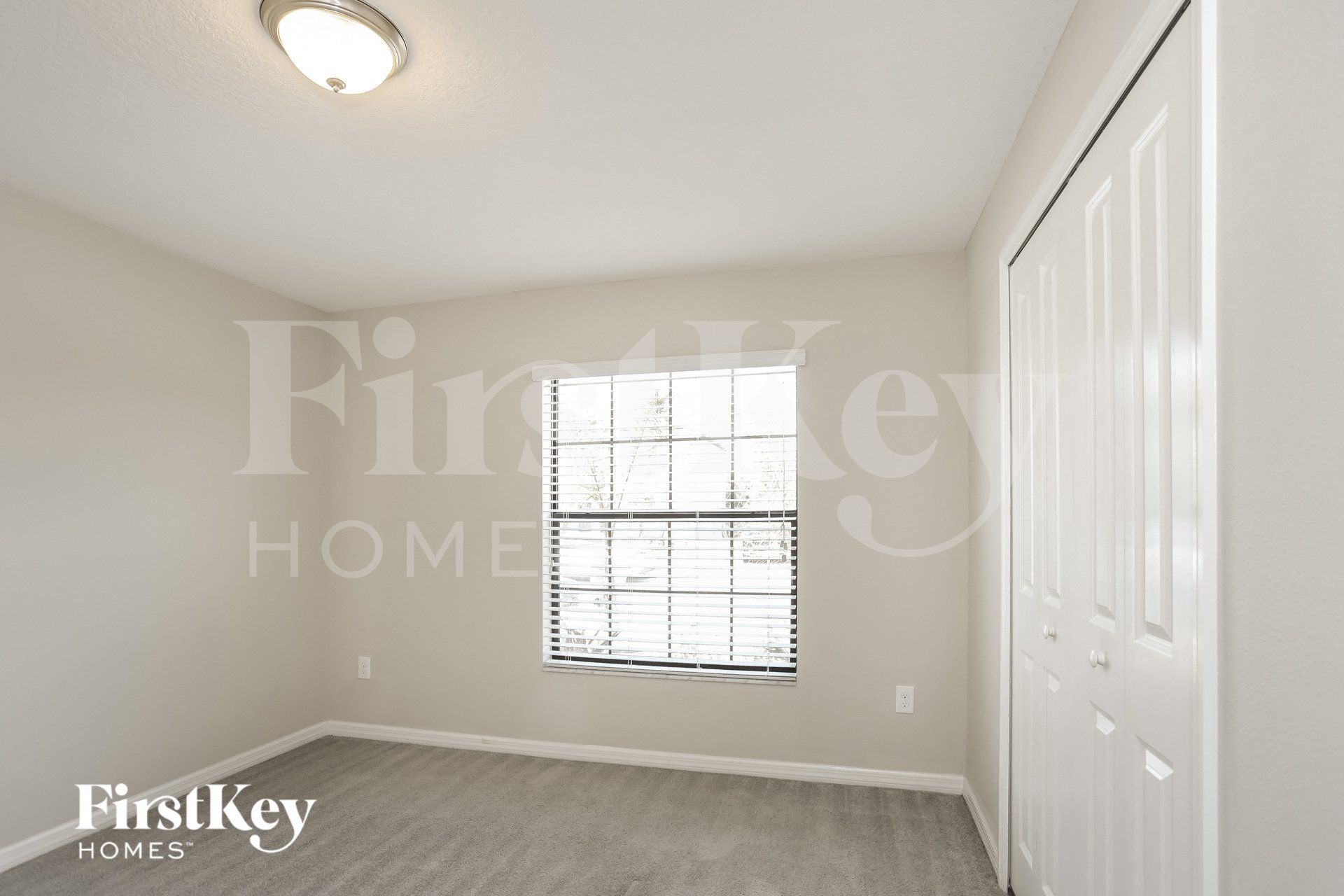 Building Photo - 9628 Sage Creek Dr