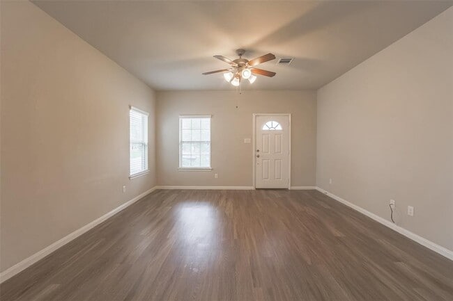 Building Photo - 3727 Bright Moon Ct