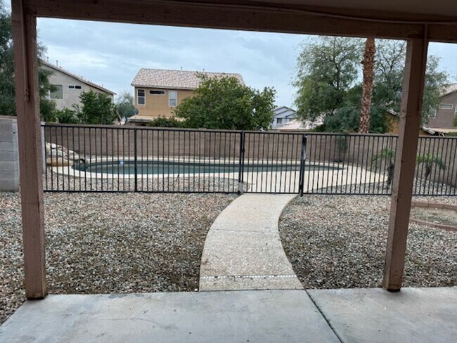 Building Photo - Flag Homes - 013