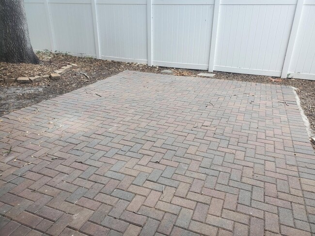 Building Photo - 6349 NW 78th Dr