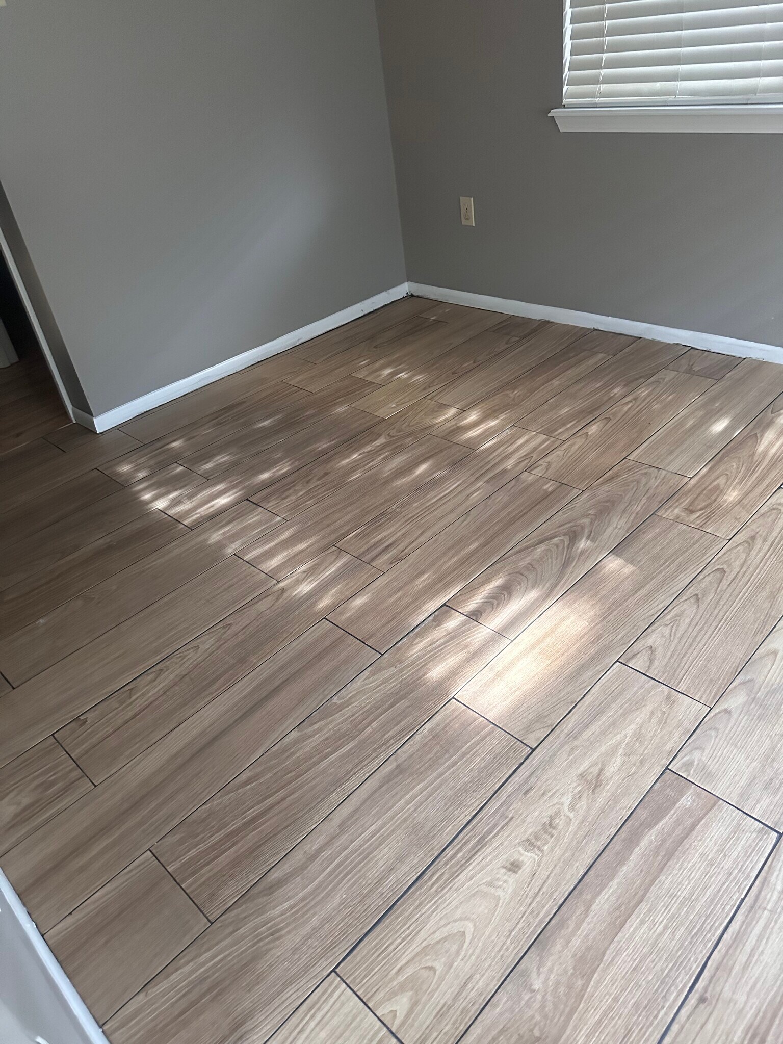 Building Photo - 5147 Berryville Ct