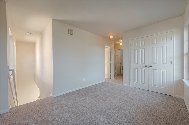 Building Photo - 3806 Granite Springs Ln