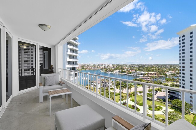 Building Photo - 550 S Ocean Blvd
