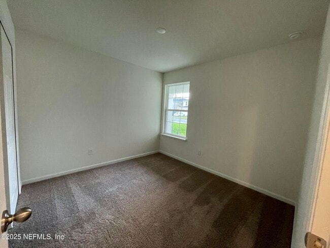Building Photo - 75 Stonecrest Dr