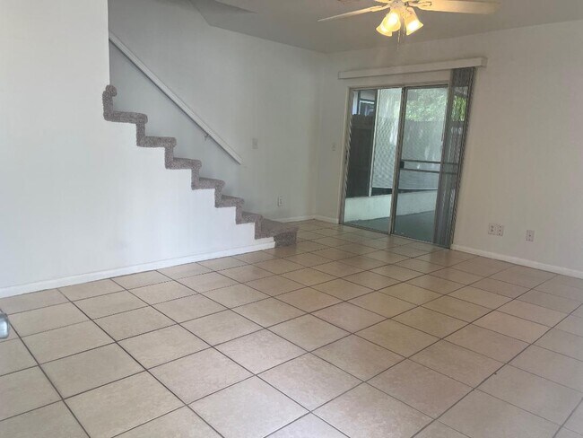 Building Photo - 12332 Villager Ct