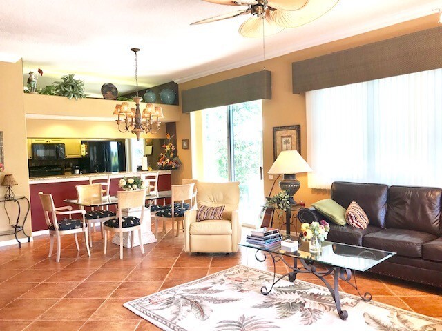 Building Photo - 2/2 POOL HOME - ROSEDALE COUNTRY CLUB - CL...