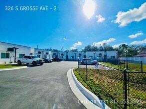 Building Photo - 326 S Grosse Ave