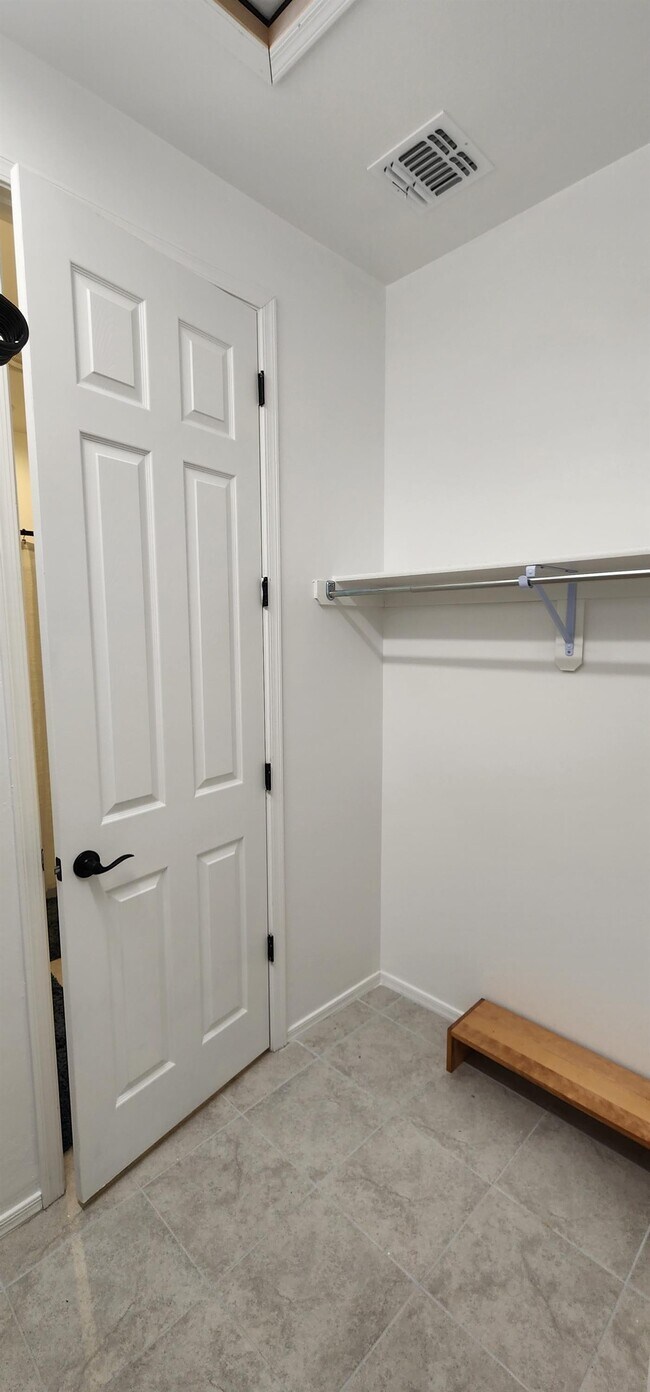 Building Photo - 21572 Treasure Rd