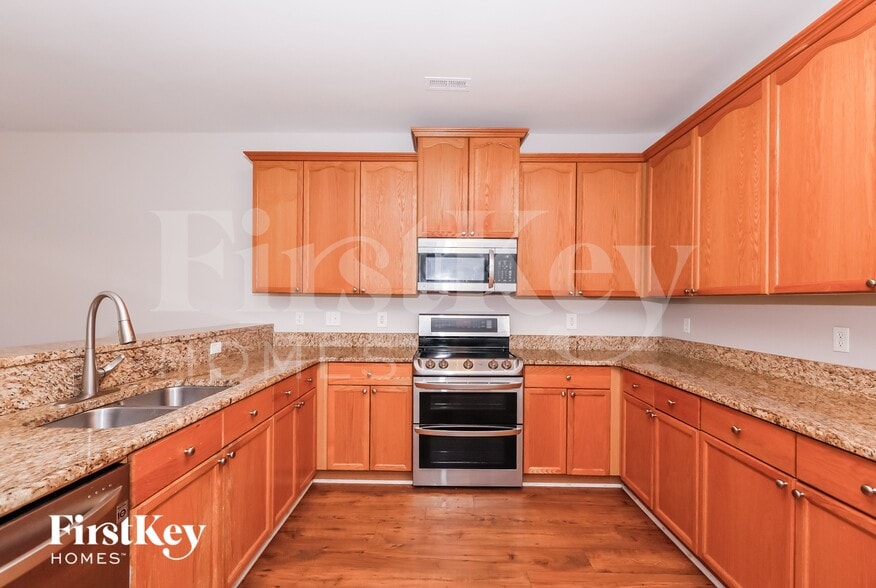 Building Photo - 3000 Semmes Ln