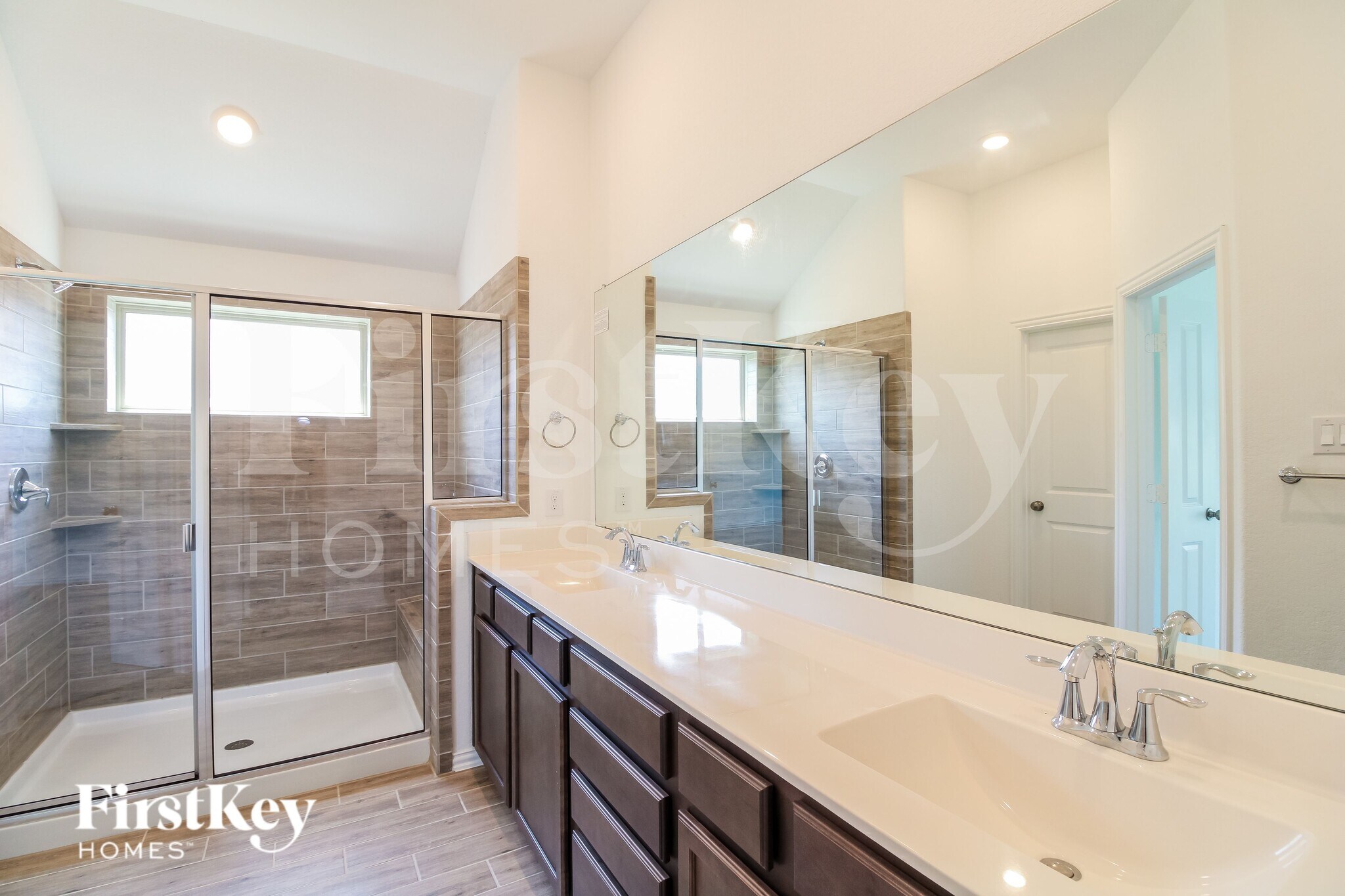 Building Photo - 9606 Mystic Way