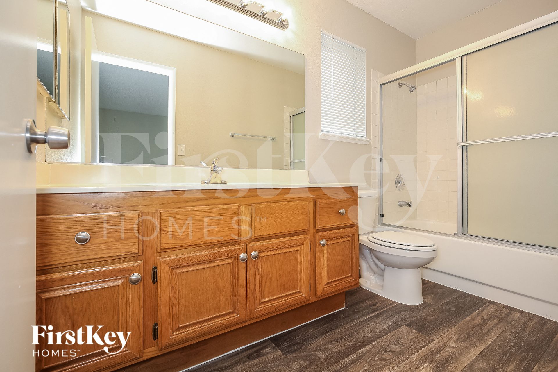 Building Photo - 6533 Chilton Ct