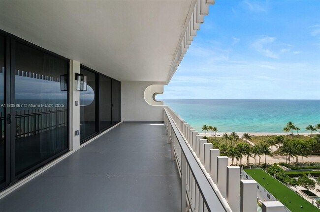 Building Photo - 10205 Collins Ave