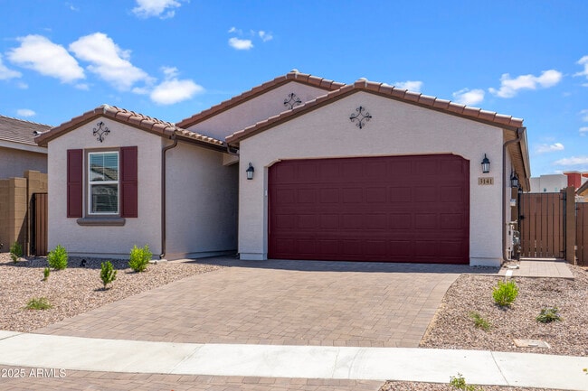 Building Photo - 3141 S 155th Ln