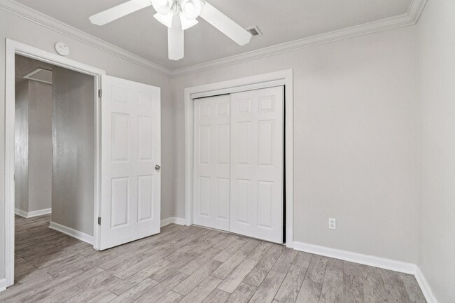 Building Photo - 11306 Bayou Pl Ln