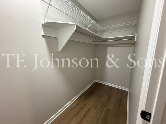 Building Photo - 259 Olde Vineyard Ct