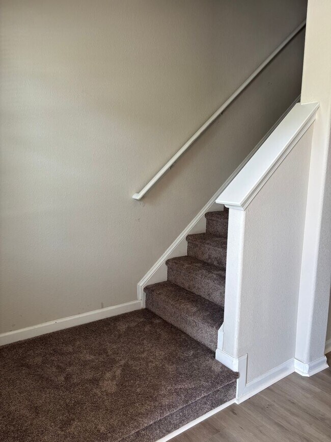 Building Photo - Newly Renovated Four Bedroom Home In North...