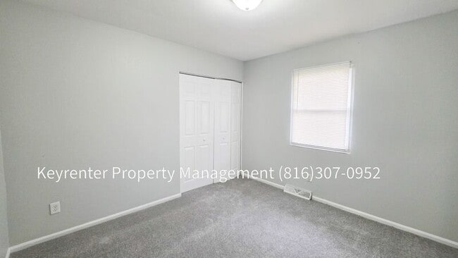 Building Photo - 1010 S Osage St