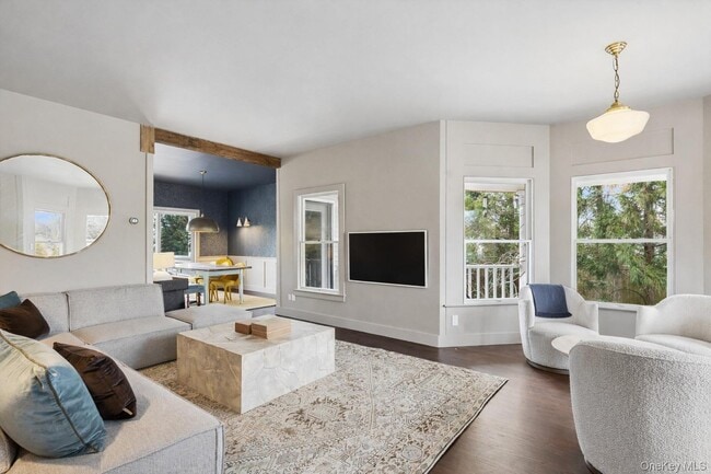 Building Photo - 4 Glynn Dr