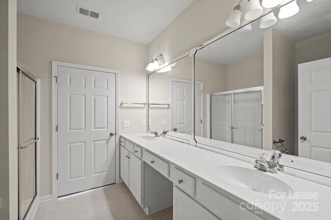 Building Photo - 11546 Costigan Ln