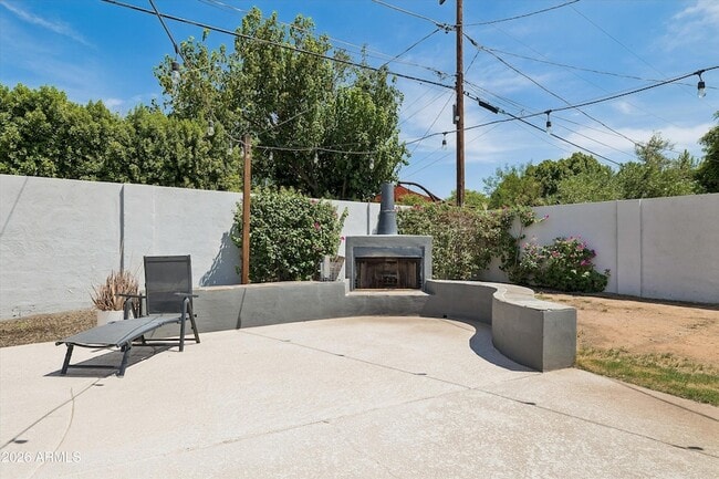 Building Photo - 5817 N 18th St
