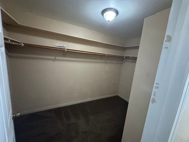 Building Photo - Welcome to your newly remodeled townhome!