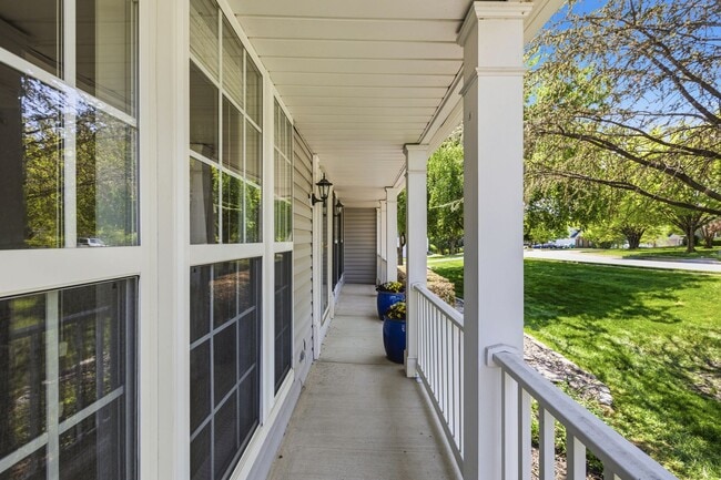 Building Photo - Woods at Louviers Colonial - Available June 1