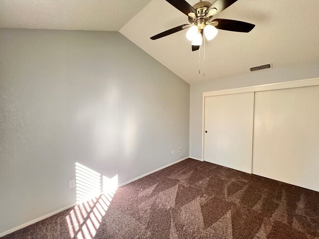 Building Photo - MOVE IN SPECIAL- 1/2 OFF FIRST MONTH'S RENT!!!