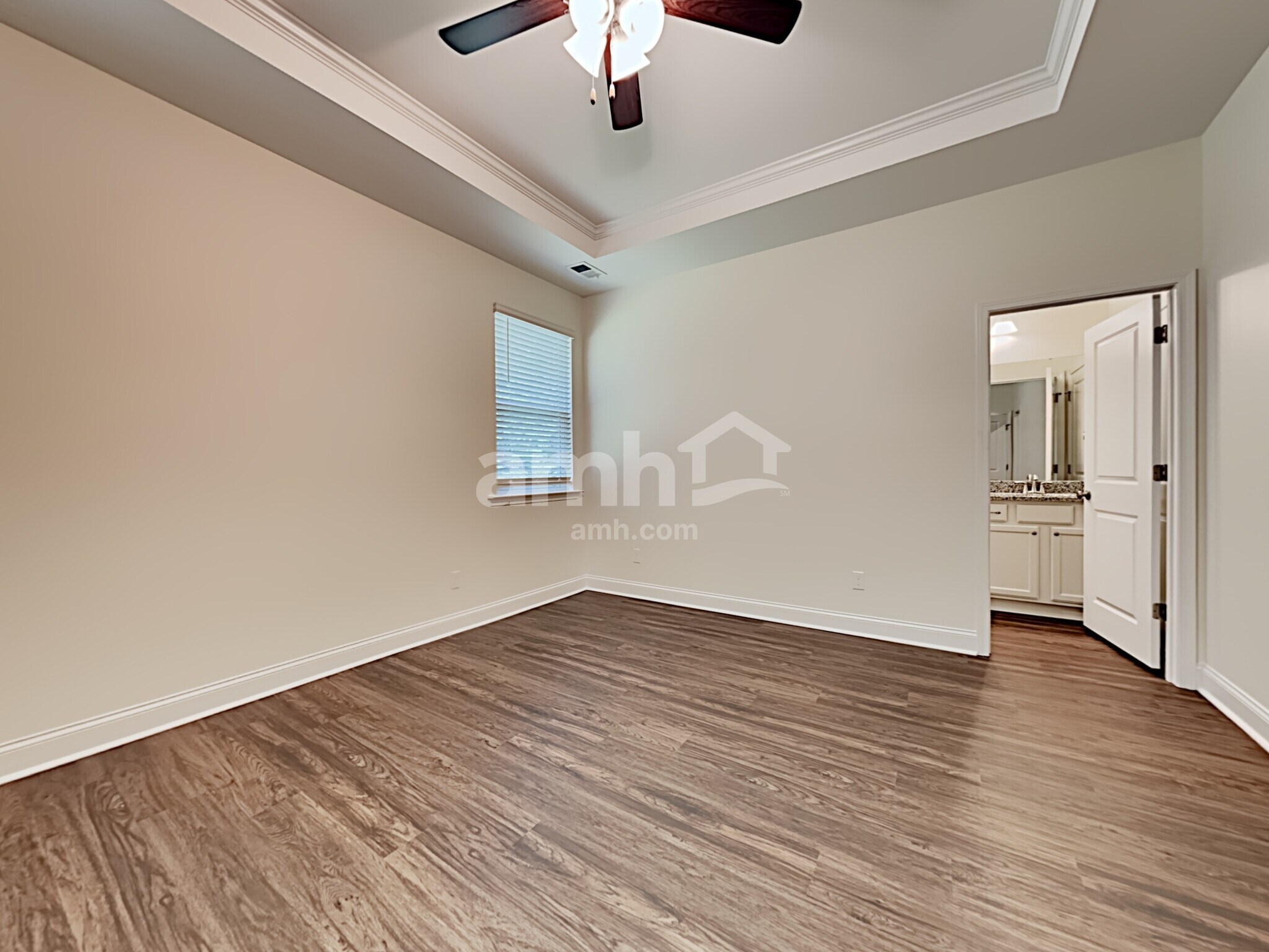Building Photo - 406 Ronter Ct