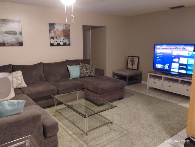 Building Photo - 8030 Orange Ave