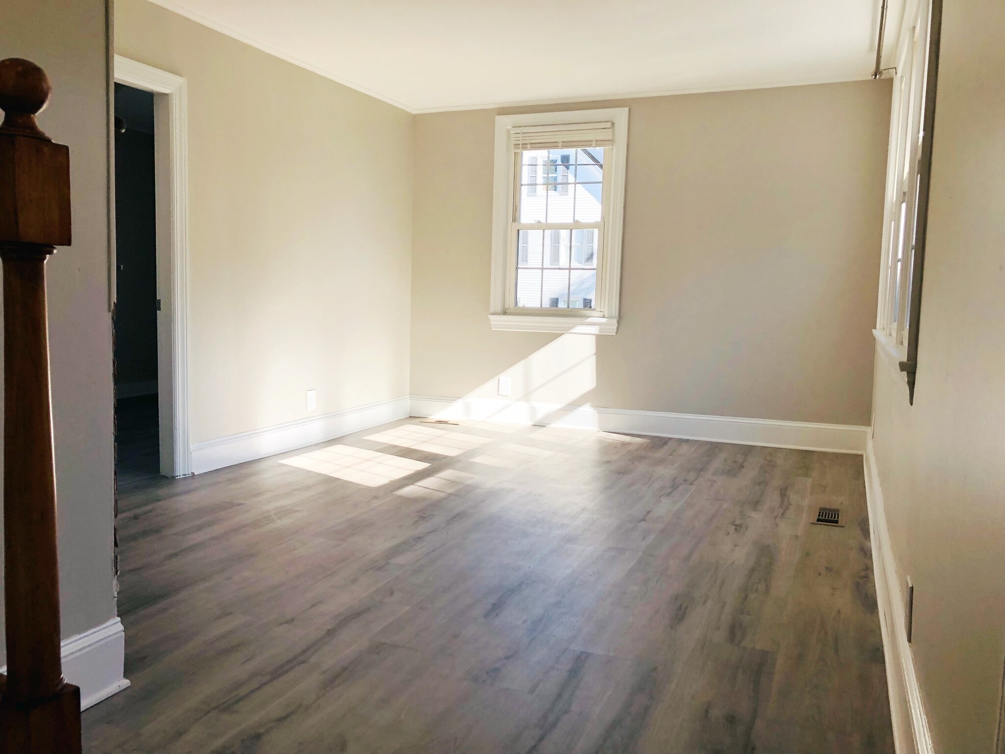 Living Room - 102 Fruit St