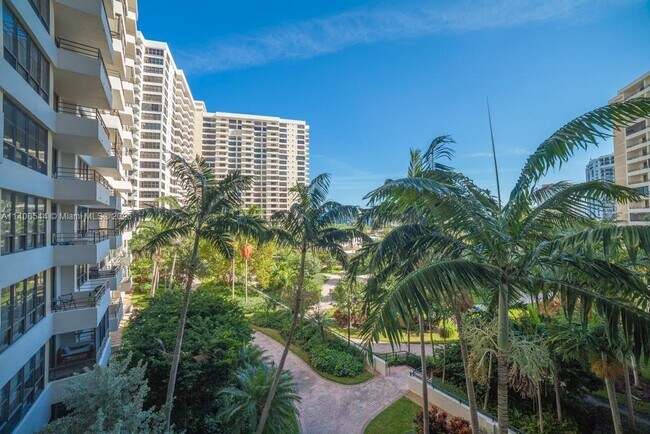 Building Photo - 600 Three Islands Boulevard