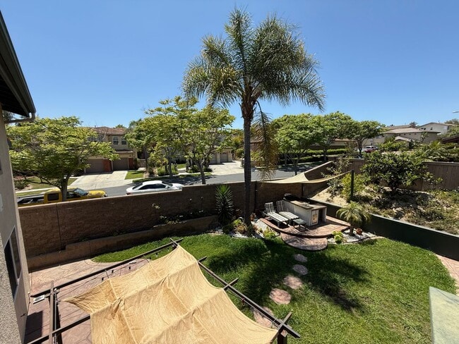 Building Photo - Luxury 5 Bedroom, 4.5 Bath Home in Otay Ra...