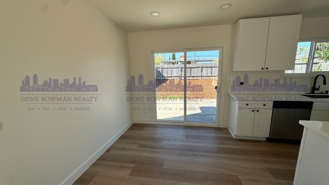 Building Photo - 4854 Barstow St