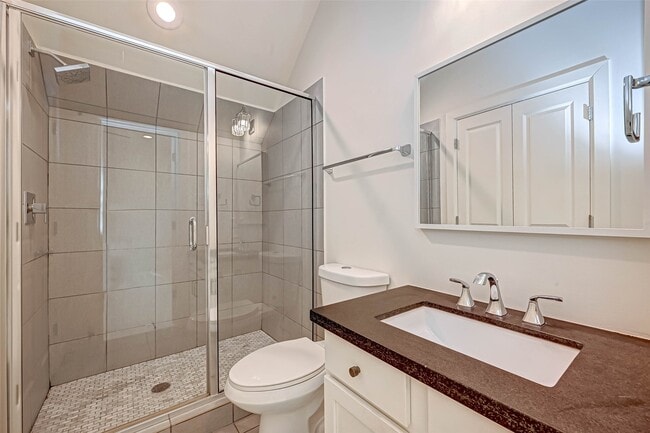 Building Photo - 2516 Bevis St