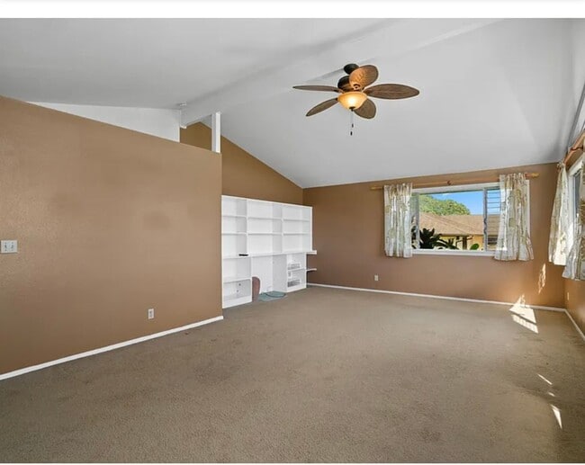 Building Photo - Wailu Houselots 4 bed 2 bath unfurnished SFH