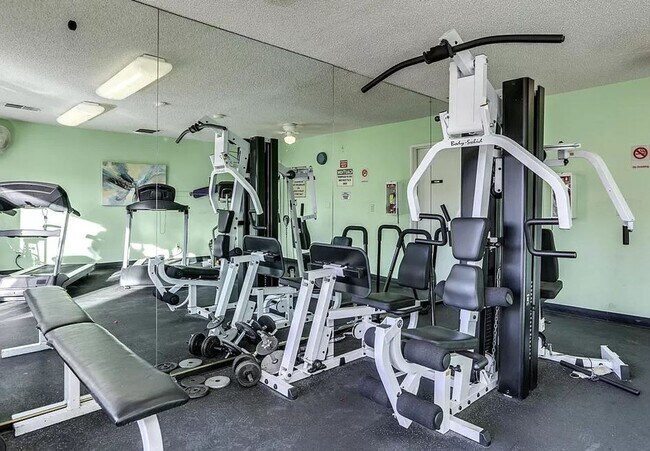 Building Photo - Sandstone Villas, Canyon Corridor,Seasonal Furnished