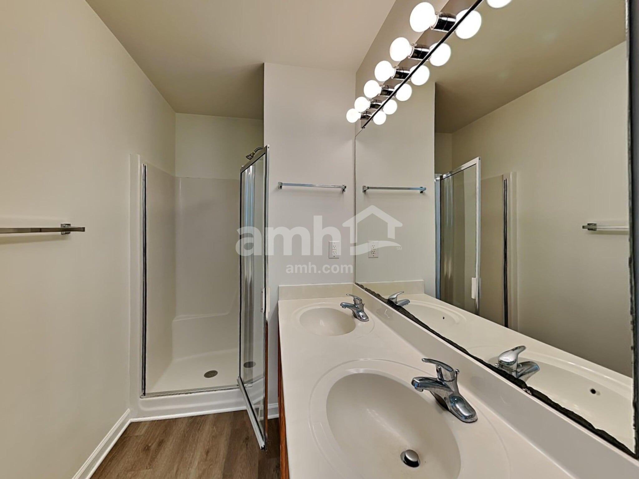 Building Photo - 2504 Boulder Ridge Dr