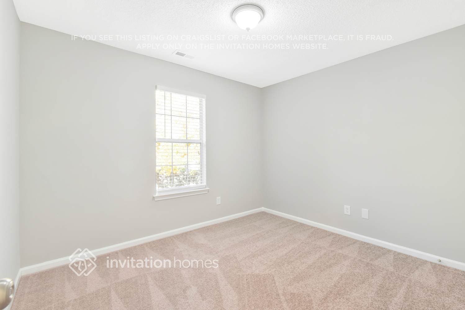 Building Photo - 3613 Kristofer Dr