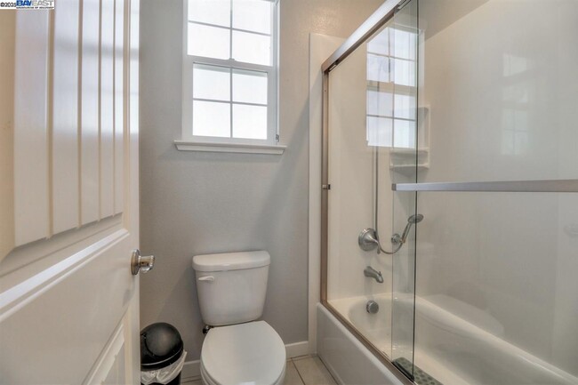 Building Photo - 36151 Windwood Ln