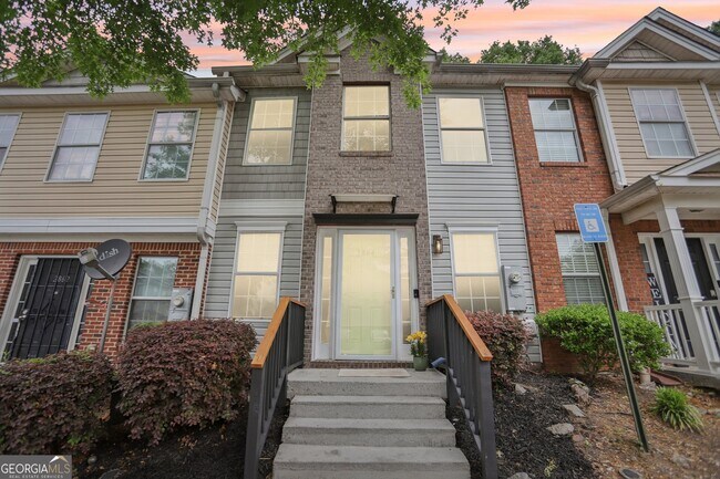 Building Photo - 2864 Vining Ridge Terrace
