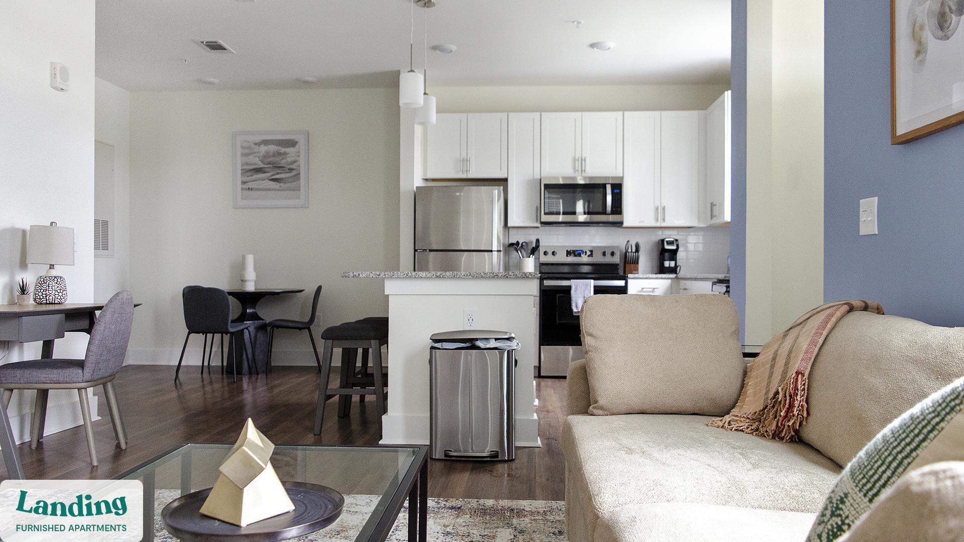 Building Photo - 901 Kelly Green Ln