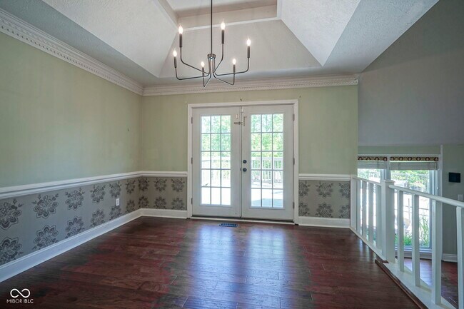 Building Photo - 858 Cedar Wood