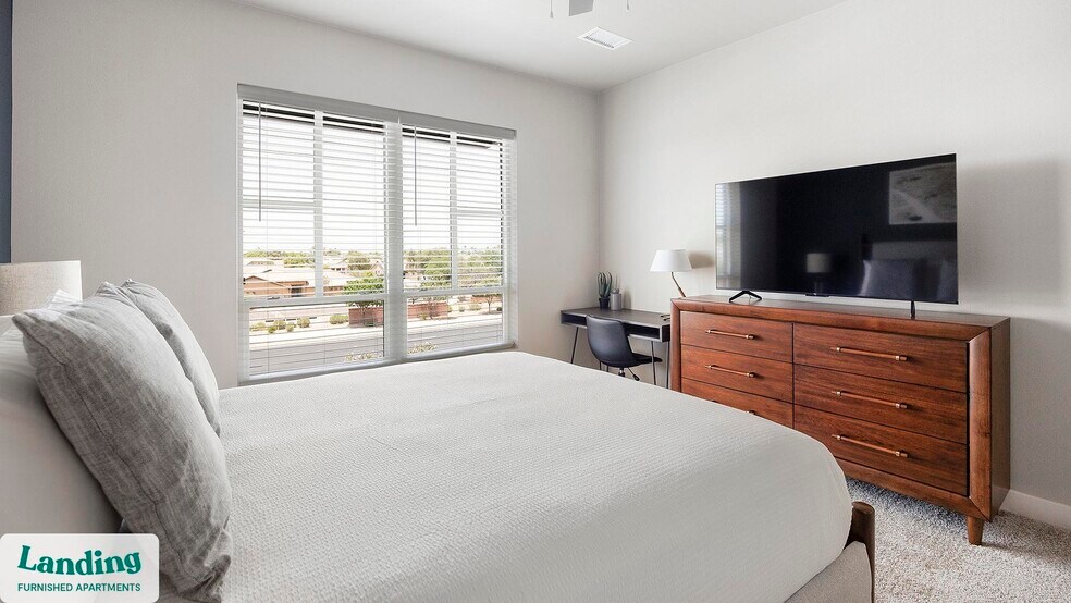 Building Photo - 2445 Estrella Pkwy