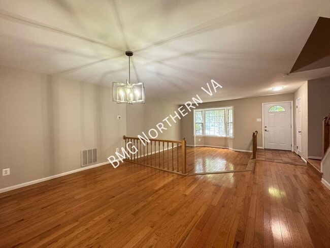Building Photo - 9606 Scotch Haven Dr