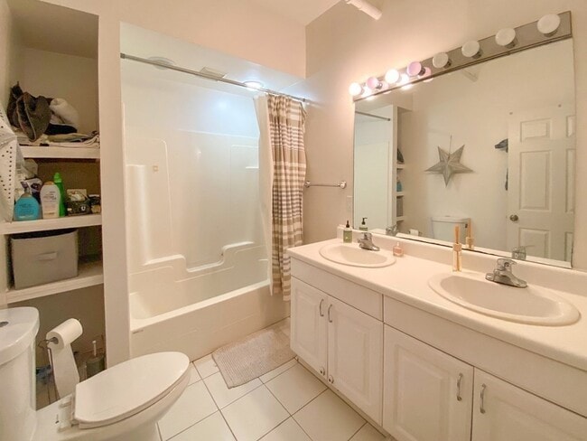 Building Photo - 42 Winter St