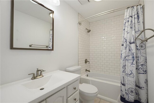 Building Photo - 279 Quail Run