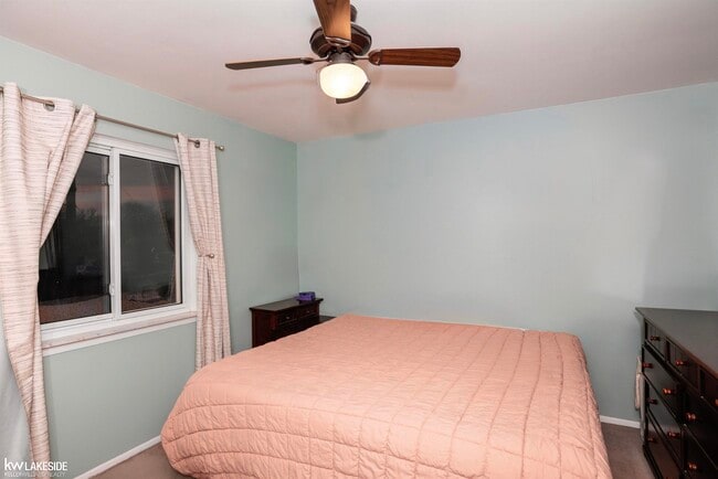 Building Photo - 28115 Little Mack Ave