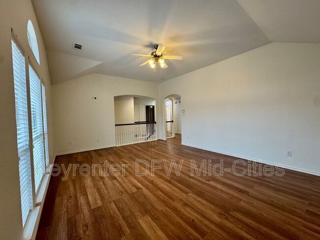 Building Photo - 3119 Juneau Dr