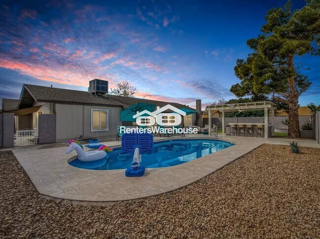 Building Photo - 4416 W Watson Ln
